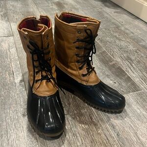 Madden Girl Flurryy Rain Snow Rubber Leather Plaid Flannel Lined Duck Boots